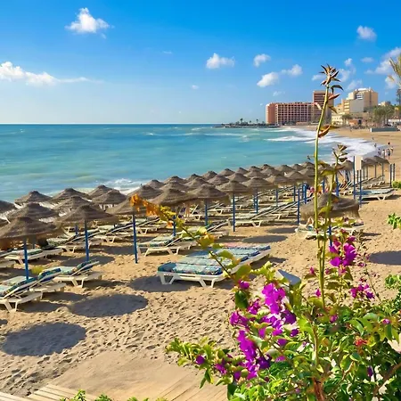 Apartment Laderas Costa