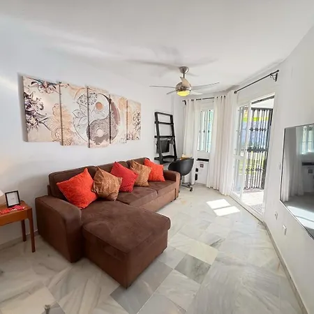 Apartment Laderas Costa