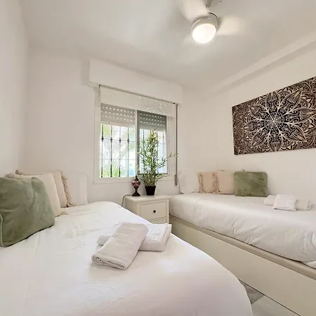 Apartment Laderas - Costa *